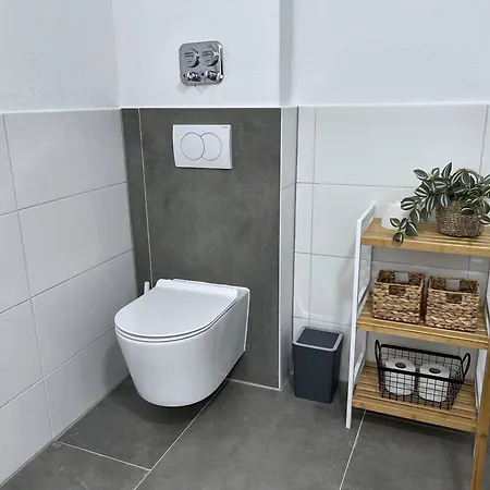 Keep Elegante Unterkuenfte Mit Charme, Von Bis Gesamthaus Apartamento *