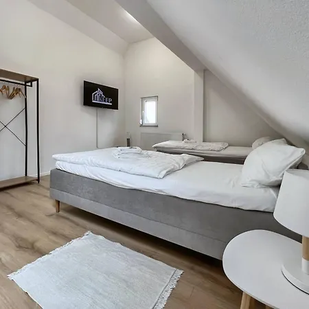 Apartamento Keep Elegante Unterkuenfte Mit Charme, Von Bis Gesamthaus *